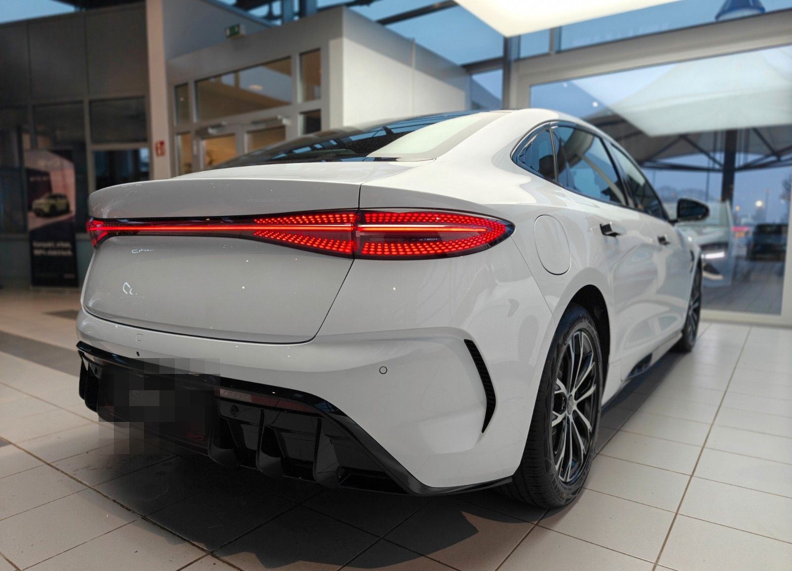 BYD SEAL Comfort Tageszulassung foto 3