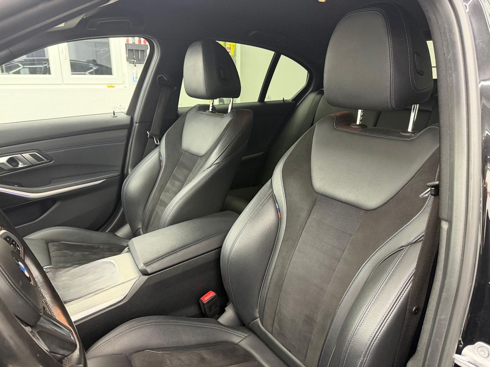 BMW 330i xDrive M-SPORT/LIVE COC/HiFi/DEUTSCH foto 10