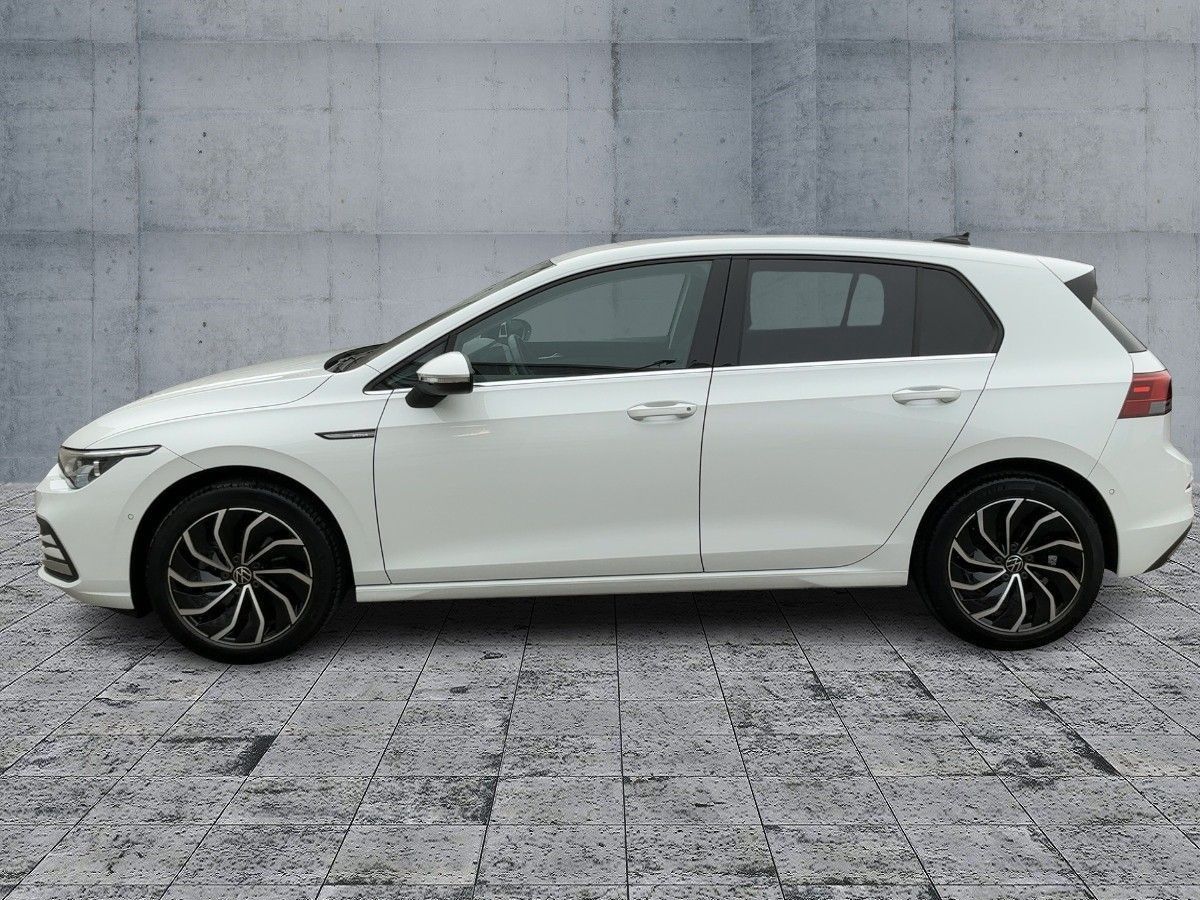 Volkswagen Golf VIII 1.5 TSI STYLE 5JG+ACC+AHK+NAVI+APP+SHZ foto 4