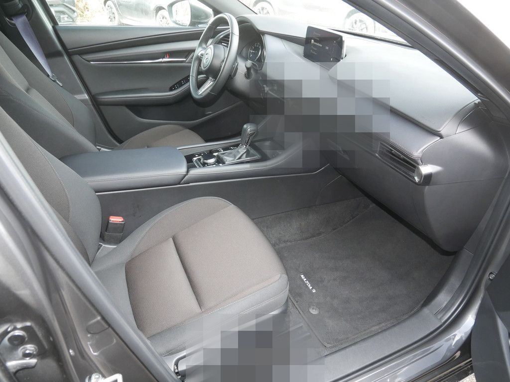 Mazda 3 e-SKYACTIV G 140 Center-Line foto 8