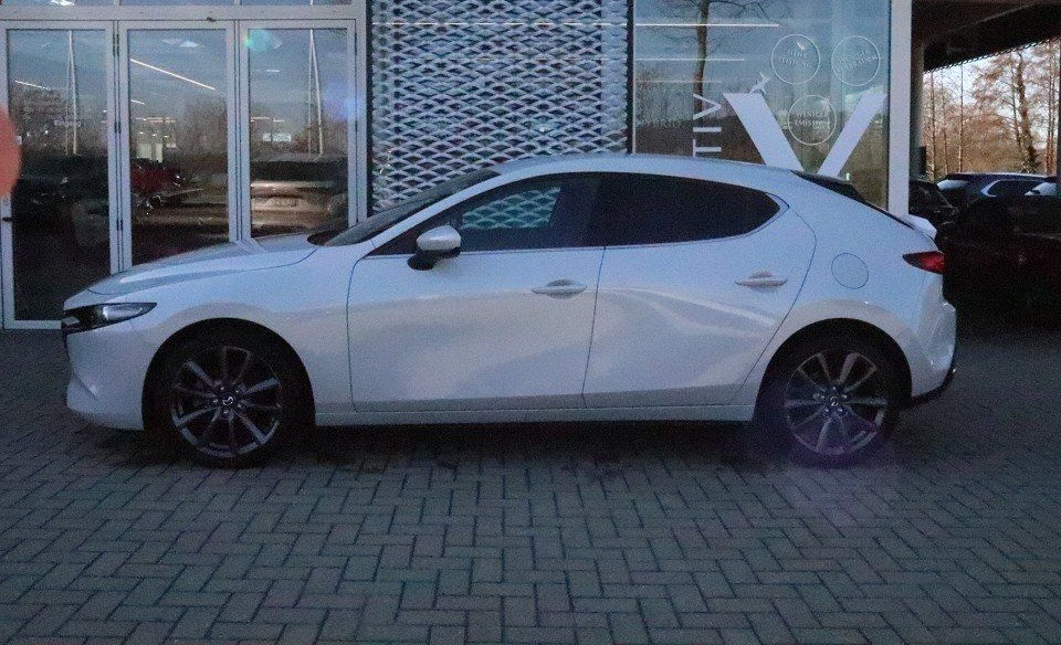 Mazda 3 M-Hybrid G-140 Exclusive-Line Allwetter NAVI 3 foto 2