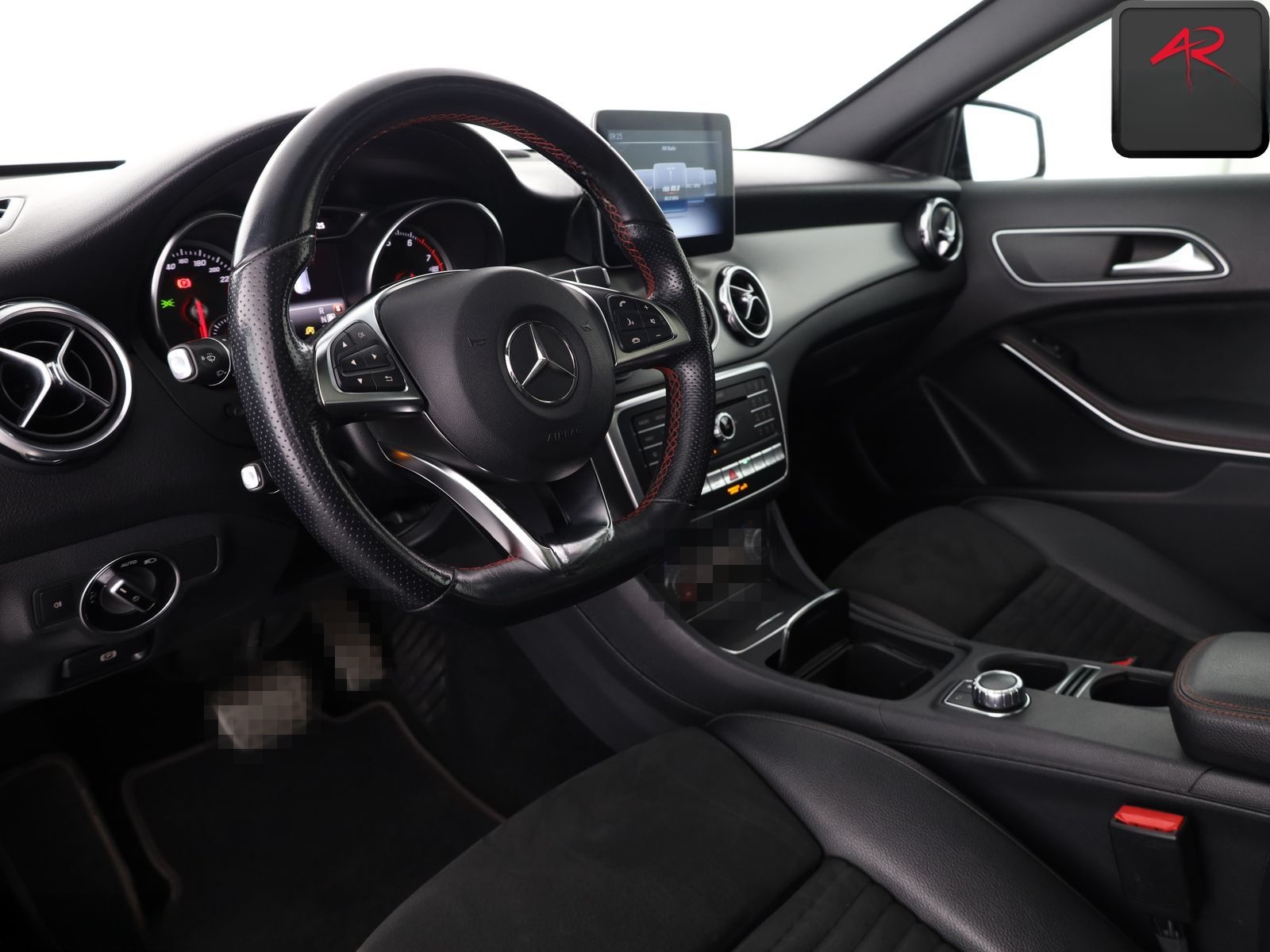 Mercedes-Benz GLA 250 4M AMG KAMERA,TOTWINKEL,PANORAMA,18ZOLL foto 9