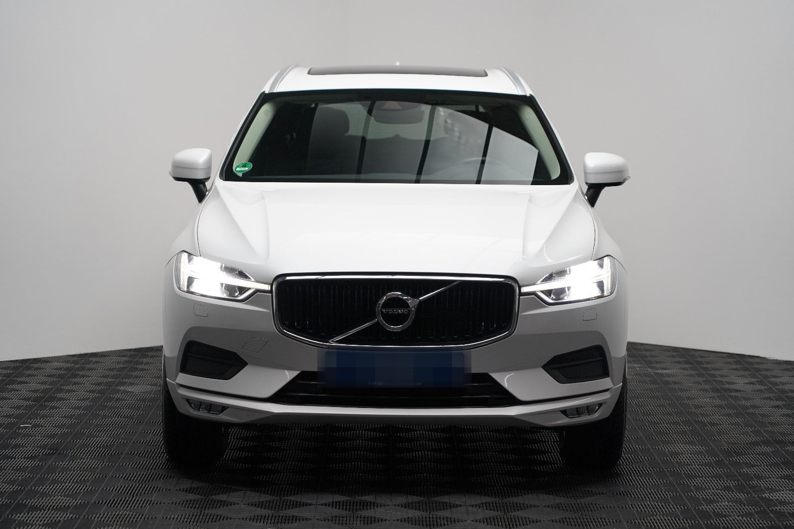 Volvo XC60 B4 D AWD MomentumPro R-Kamera H&K PANO DAB foto 2