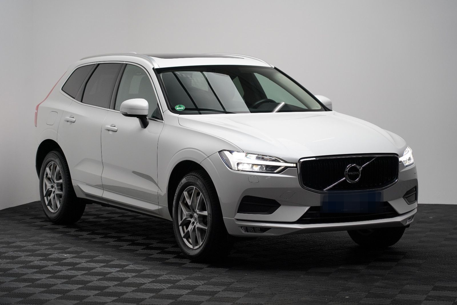 Volvo XC60 B4 D AWD MomentumPro R-Kamera H&K PANO DAB foto 3