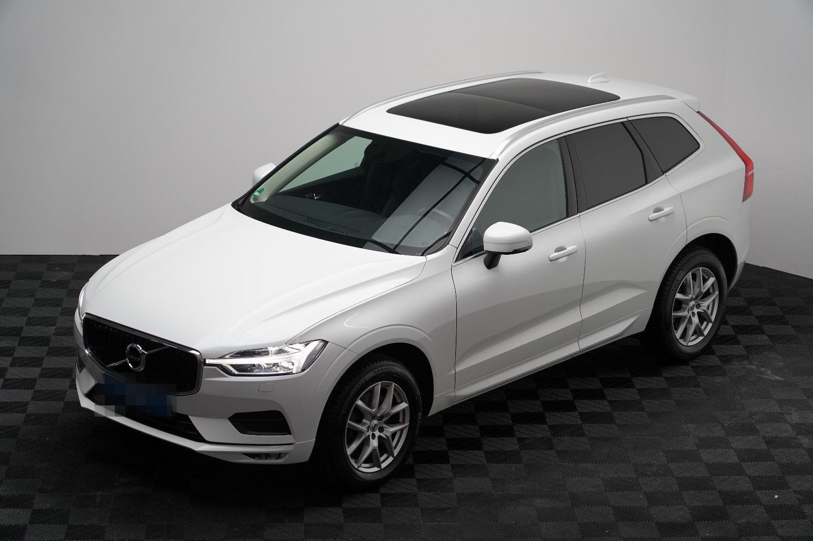 Volvo XC60 B4 D AWD MomentumPro R-Kamera H&K PANO DAB foto 9