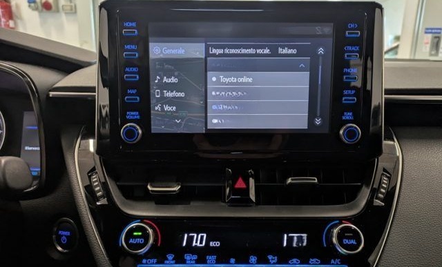 Toyota TOYOTA Corolla GPL Hybrid Black edition foto 2