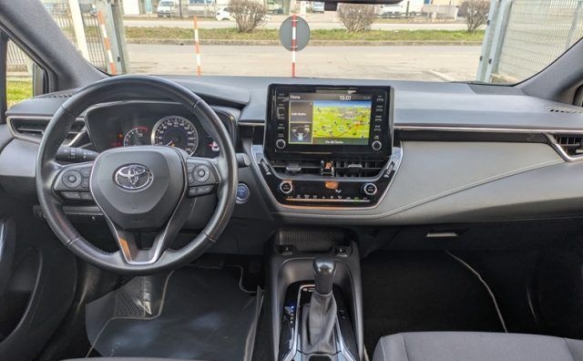 Toyota TOYOTA Corolla GPL Hybrid Black edition foto 3