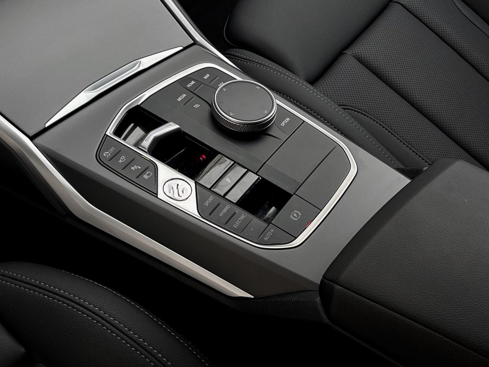 BMW 330e Touring AHK Parkassistent+ UPE 78.390,-- foto 9