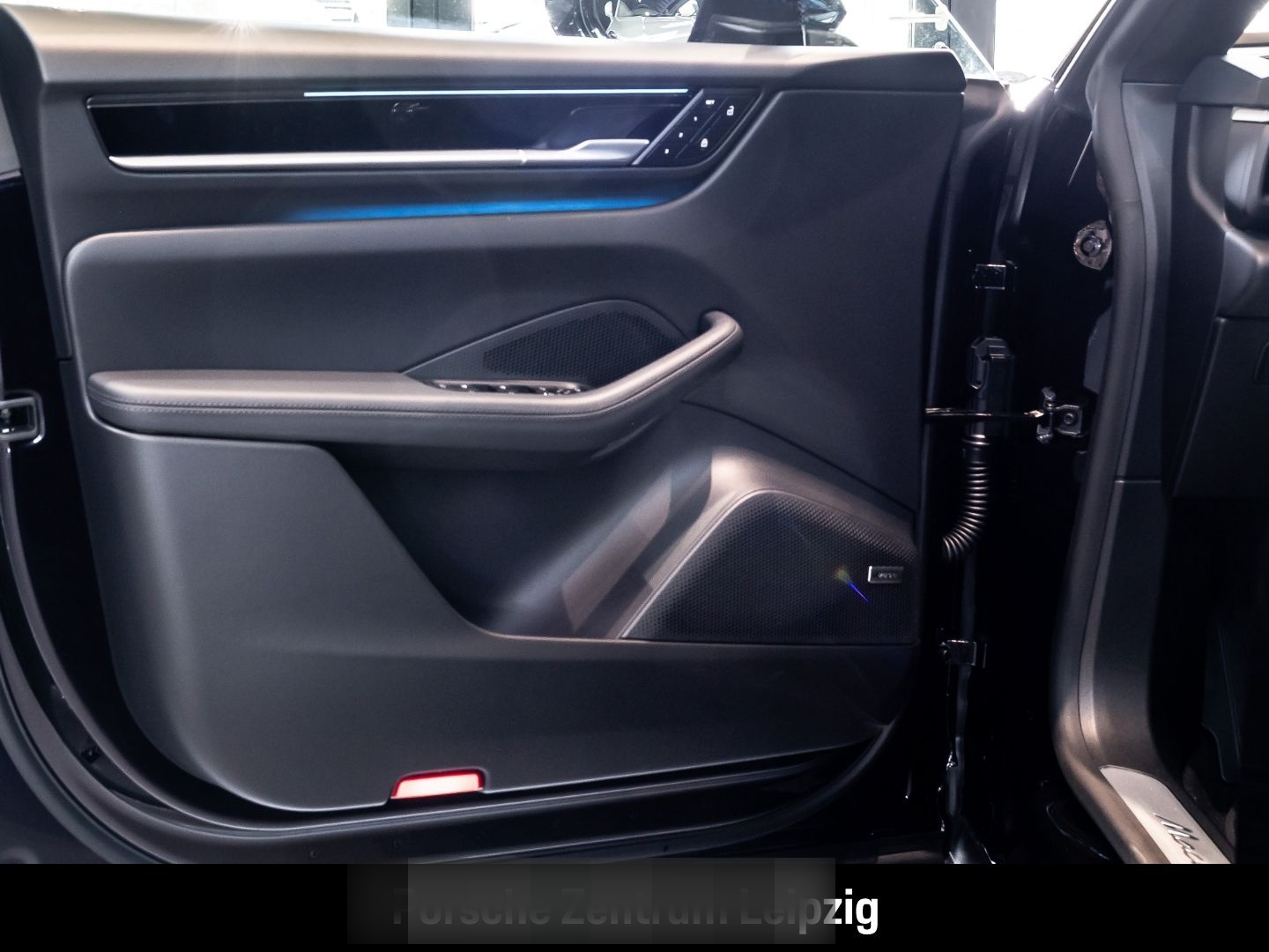 Porsche Macan 4 FnW-Violametallic Sitzklima Matrix 22Zol foto 17