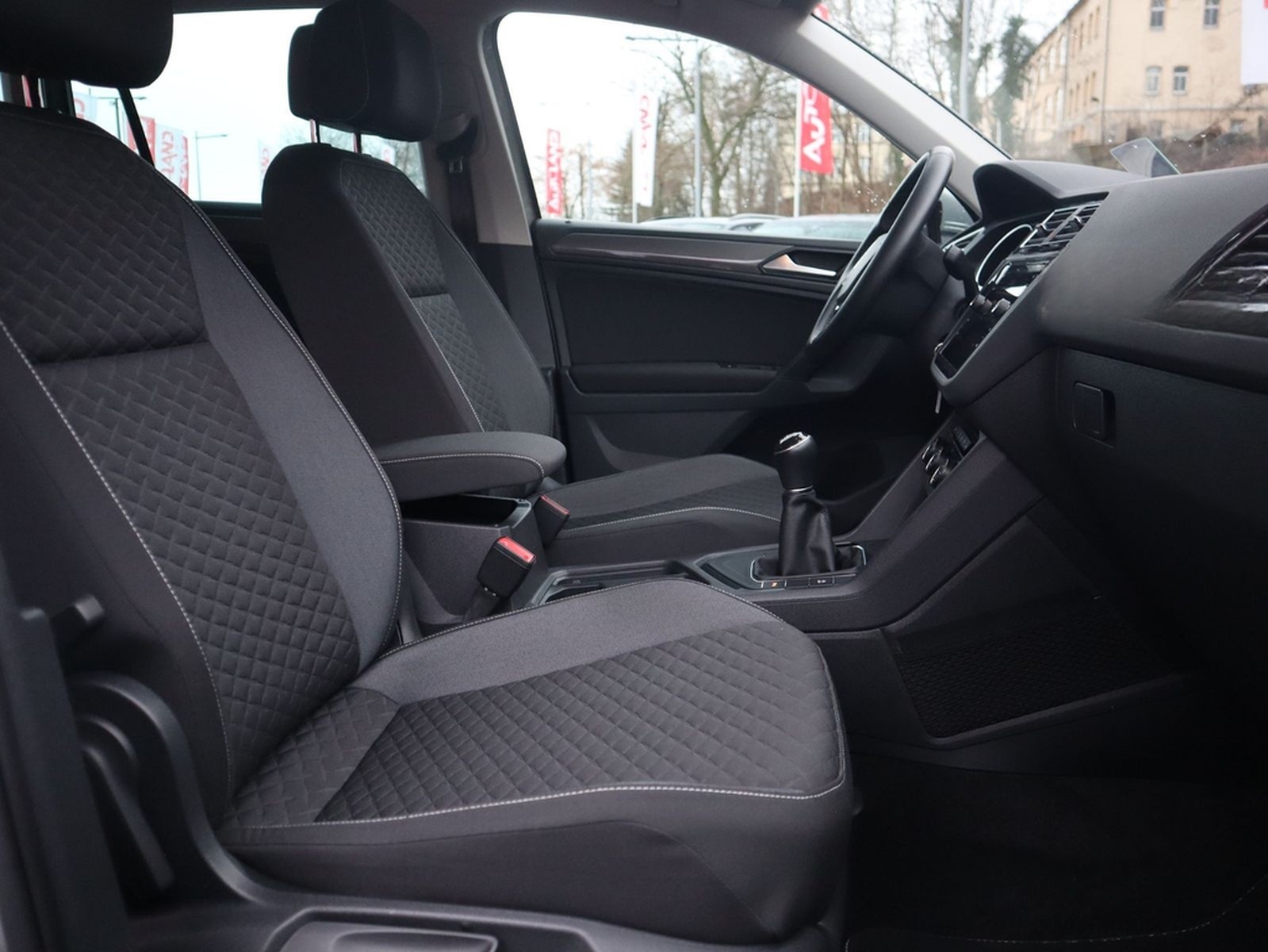 Volkswagen Tiguan 1.5 16V TSI Join LED Navi ACC PDC AHK foto 32