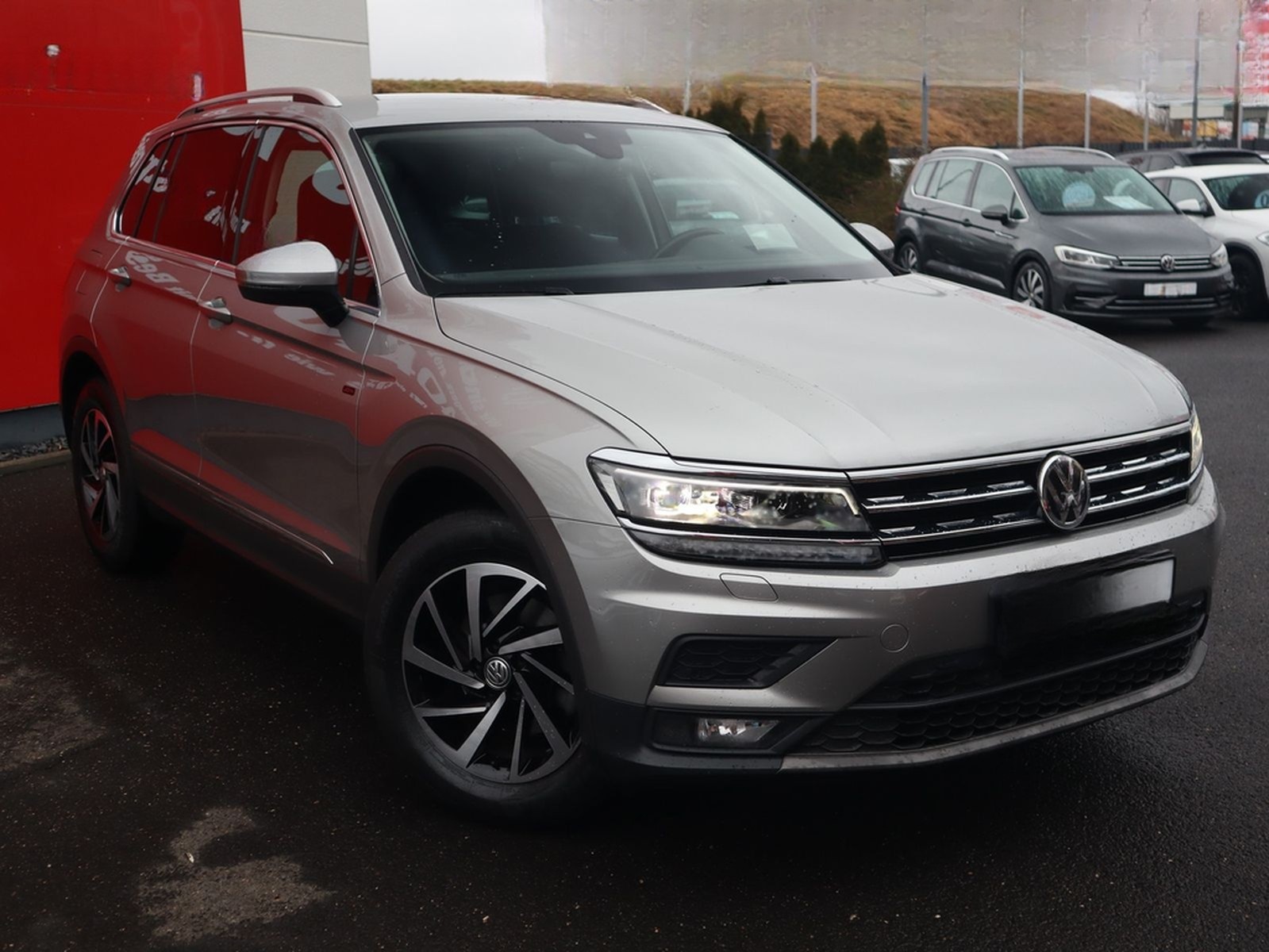 Volkswagen Tiguan 1.5 16V TSI Join LED Navi ACC PDC AHK foto 6