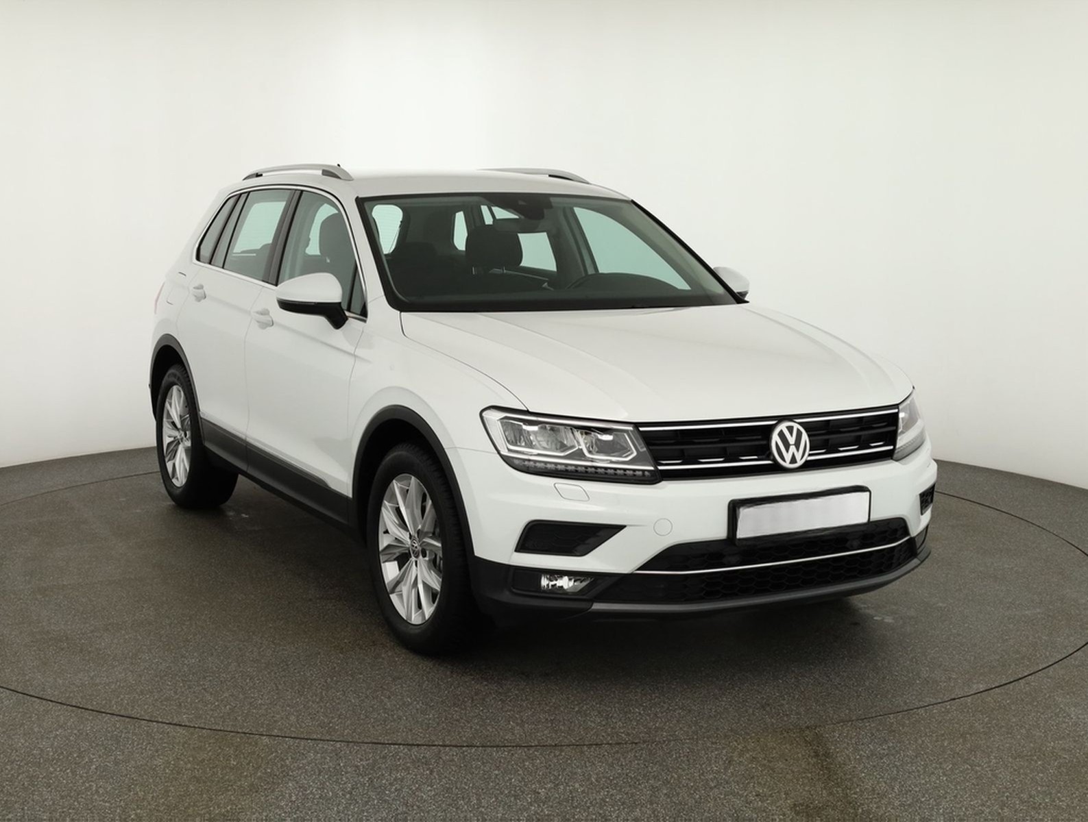 Volkswagen Tiguan 1.5 TSI DSG Highline LED Navi ACC USB foto 7