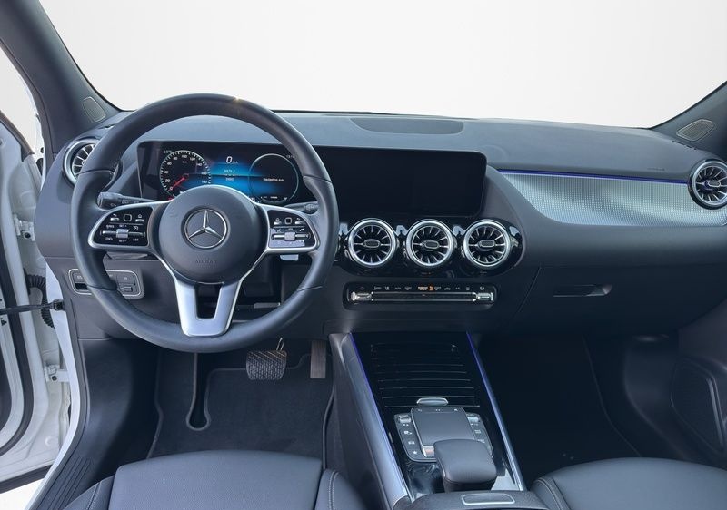 Mercedes-Benz EQA 300 4M PROGRESSIVE NIGHT LED KAMERA 19''AMG foto 15