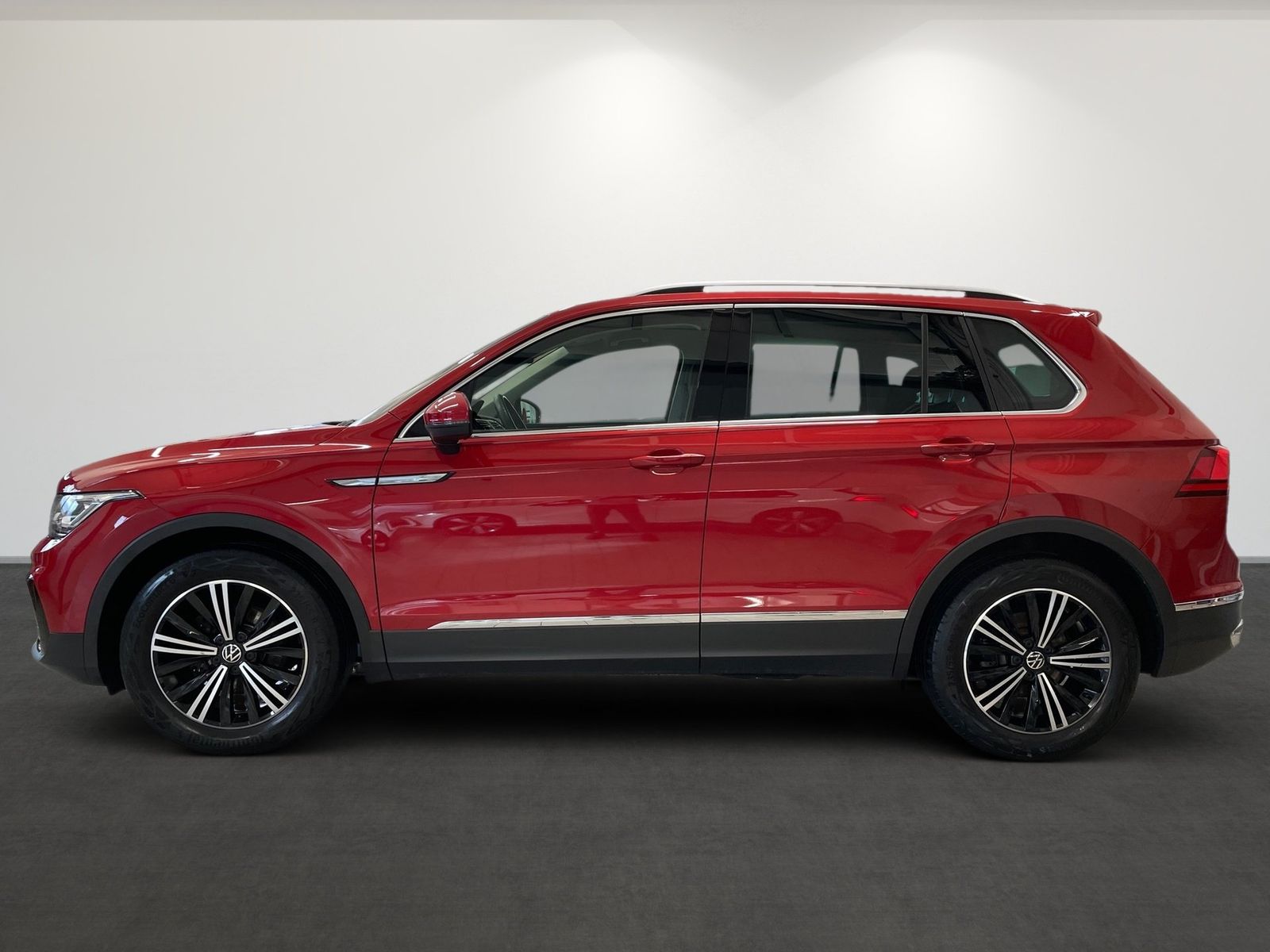 Volkswagen Tiguan 2.0 TDI Elegance *AHK*MATRIX*PDC*NAVI* foto 7