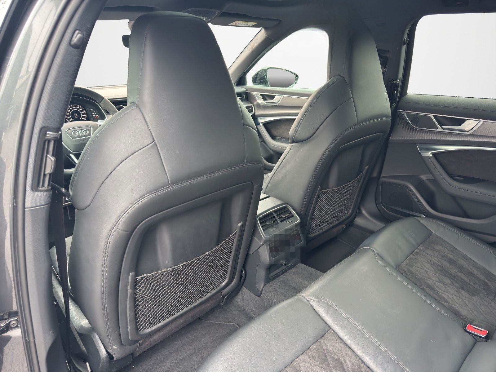 Audi RS6 AVANT 4.0TFSI B&O MEMORY SSITZ LASER 22" HUD foto 19