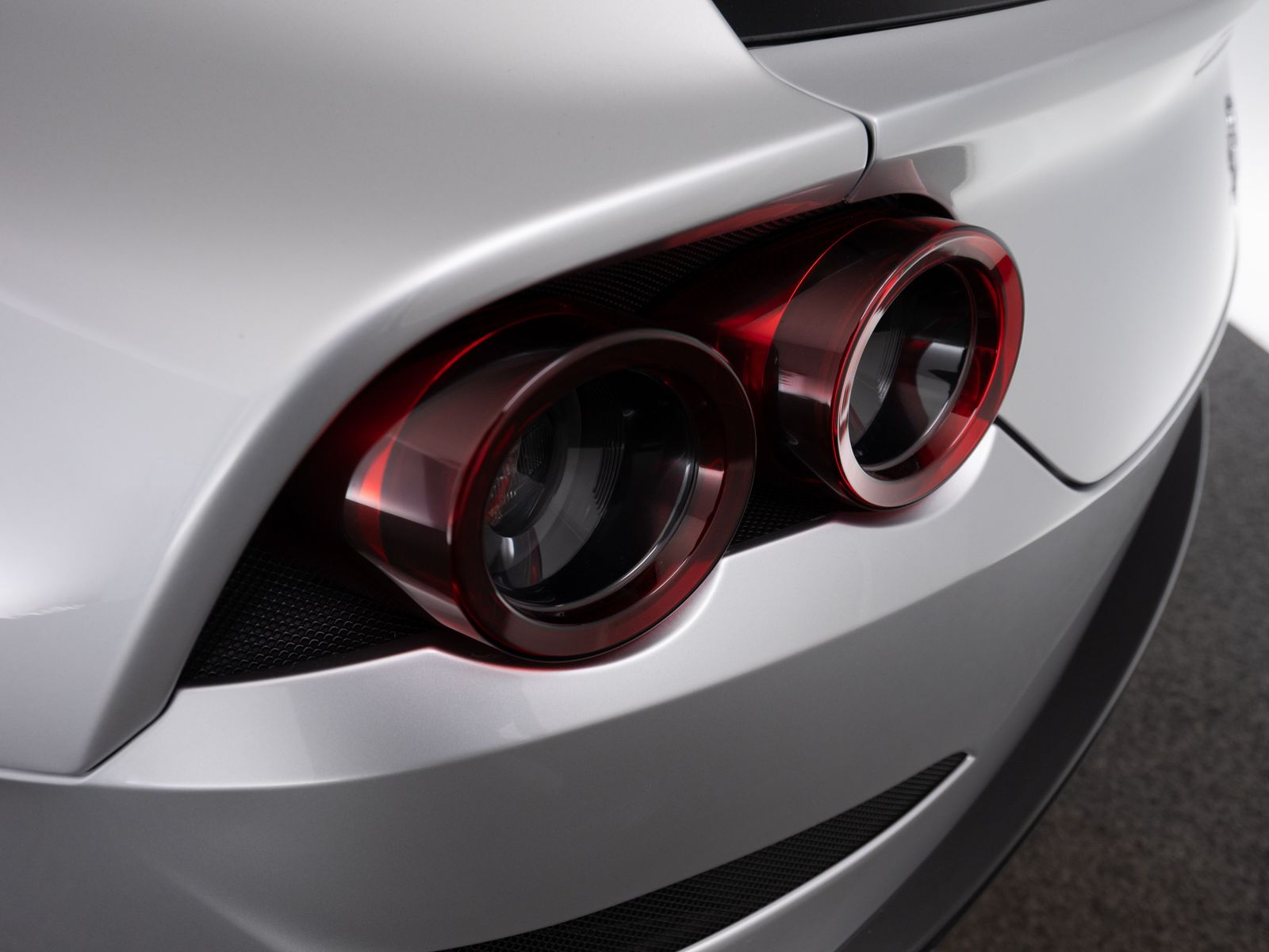 Ferrari GTC4Lusso foto 5