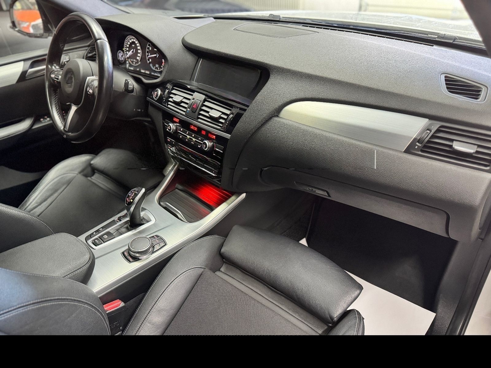 BMW X4 M40 i Standhzg LED Carplay AHK Driving H&K foto 28