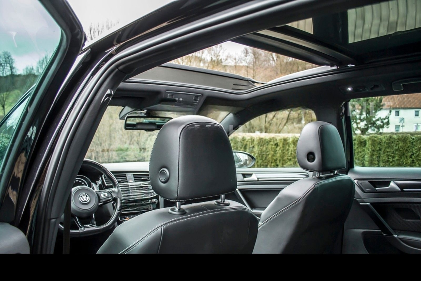 Volkswagen Golf VII 7R Variant DSG PANO DCC CAM. 3.HD foto 20