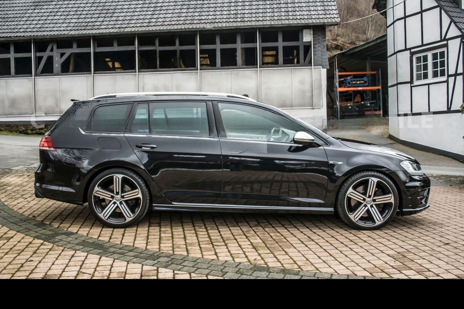 Volkswagen Golf VII 7R Variant DSG PANO DCC CAM. 3.HD foto 6