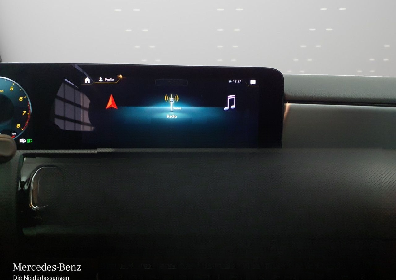 Mercedes-Benz A 250 Lim AMG Night/MBUX HiEnd/Distr/Pano/Mbeam foto 16
