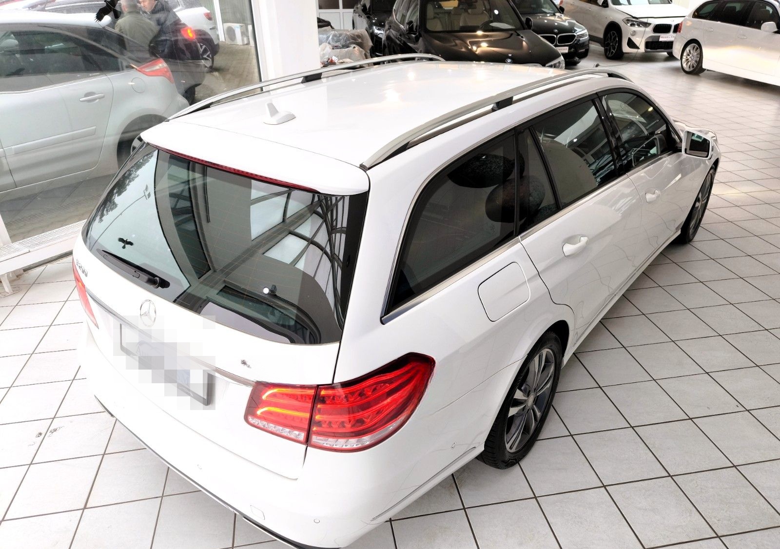 Mercedes-Benz E 200 T*MB-Scheckheft*AHK*2.Hand foto 10