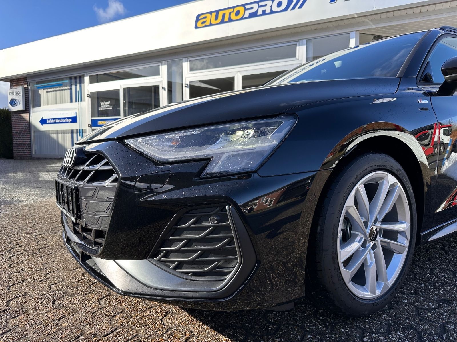 Audi A3 Sportback 35 TFSI S line S Tron. Navi/ACC/LED foto 2