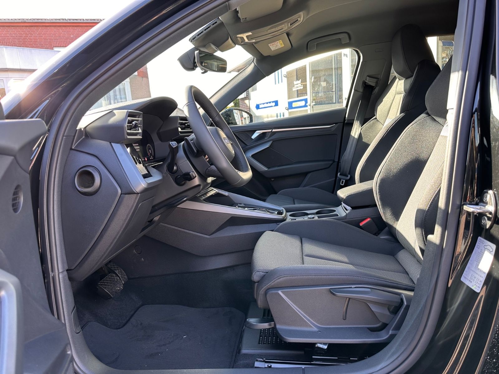 Audi A3 Sportback 35 TFSI S line S Tron. Navi/ACC/LED foto 11