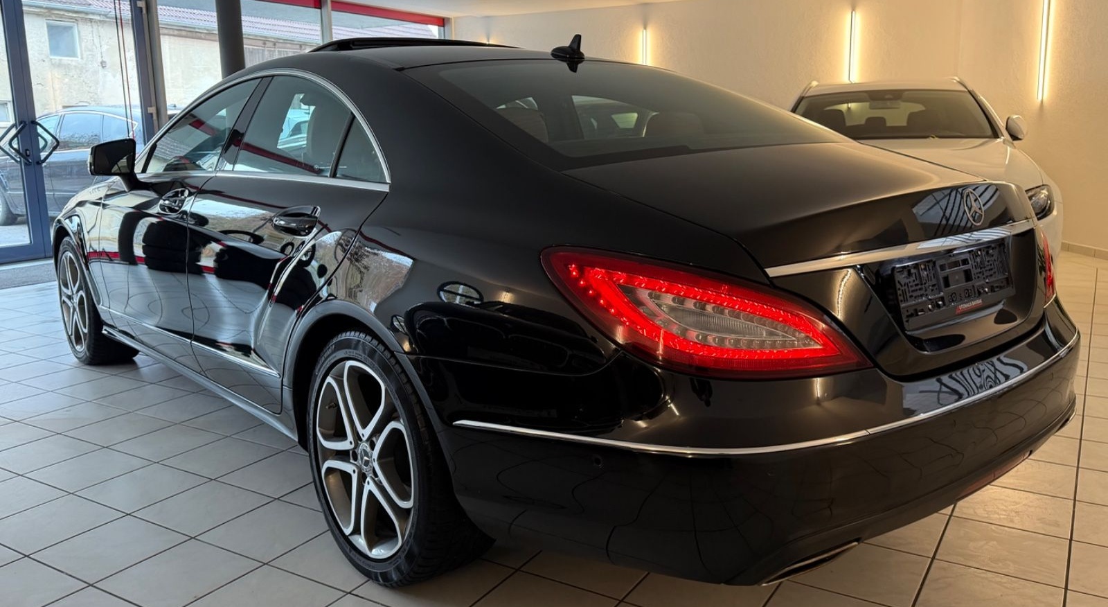 Mercedes-Benz CLS 350 BlueTec,d 4Matic,360*Kam,Multibeam,Harma foto 5