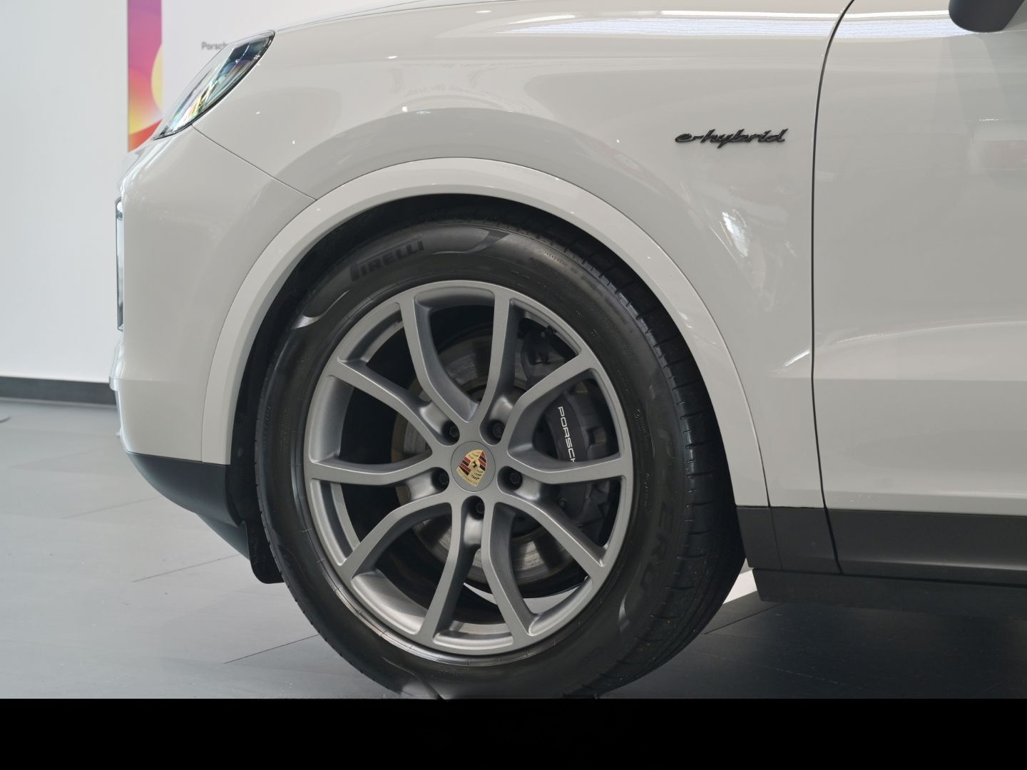 Porsche Cayenne E-Hybrid kreide AHK PANO LUFT Bose Surro foto 10