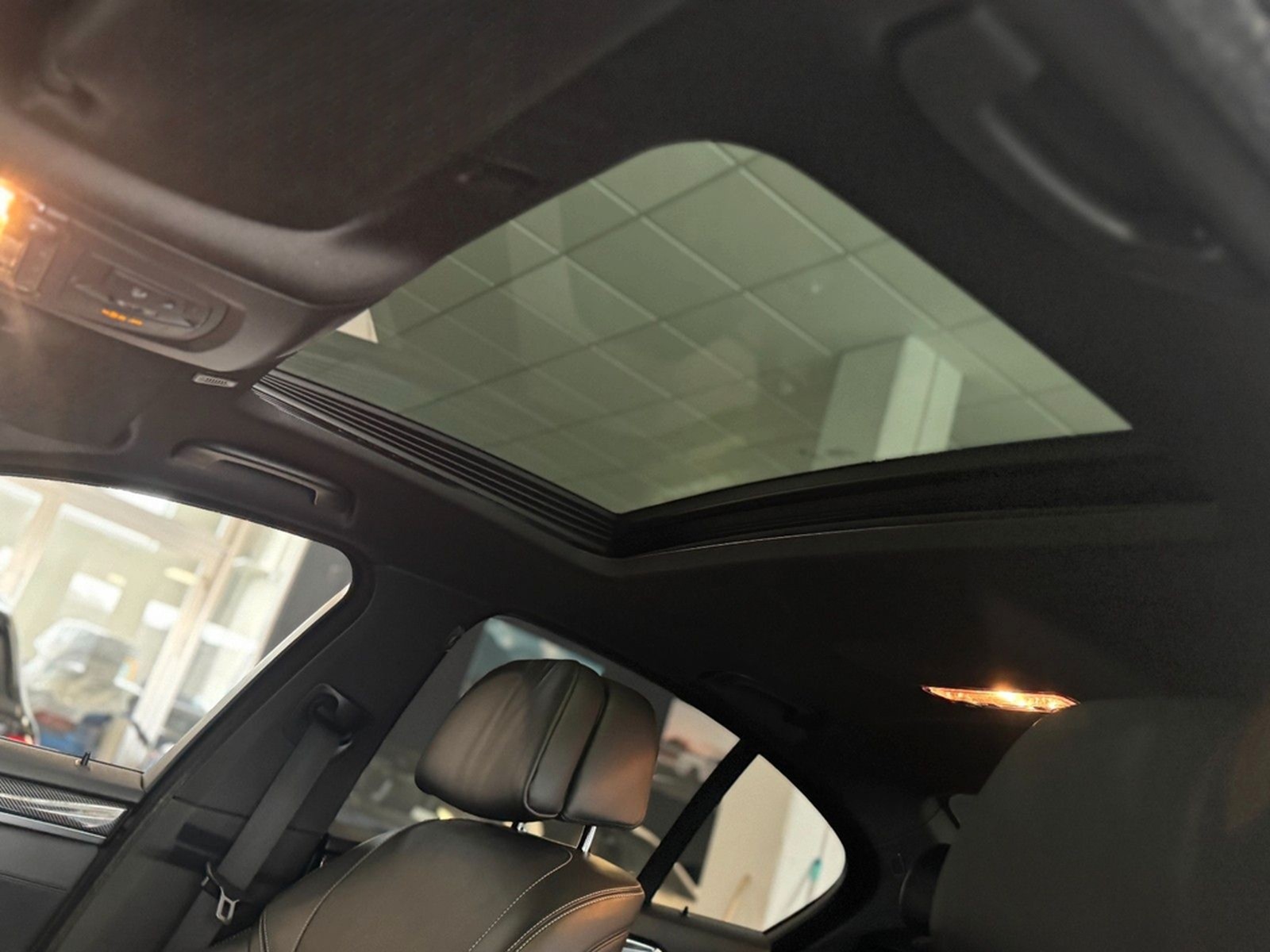BMW 535i M Paket Vollausstattung Carbon Top Zustand foto 25