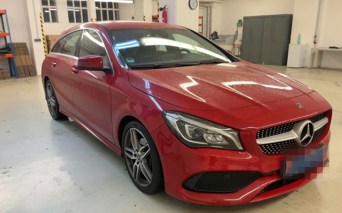 Mercedes-Benz CLA 200 Shooting Brake +AMG-LINE+LED+NAVI+2.HND+ foto 3