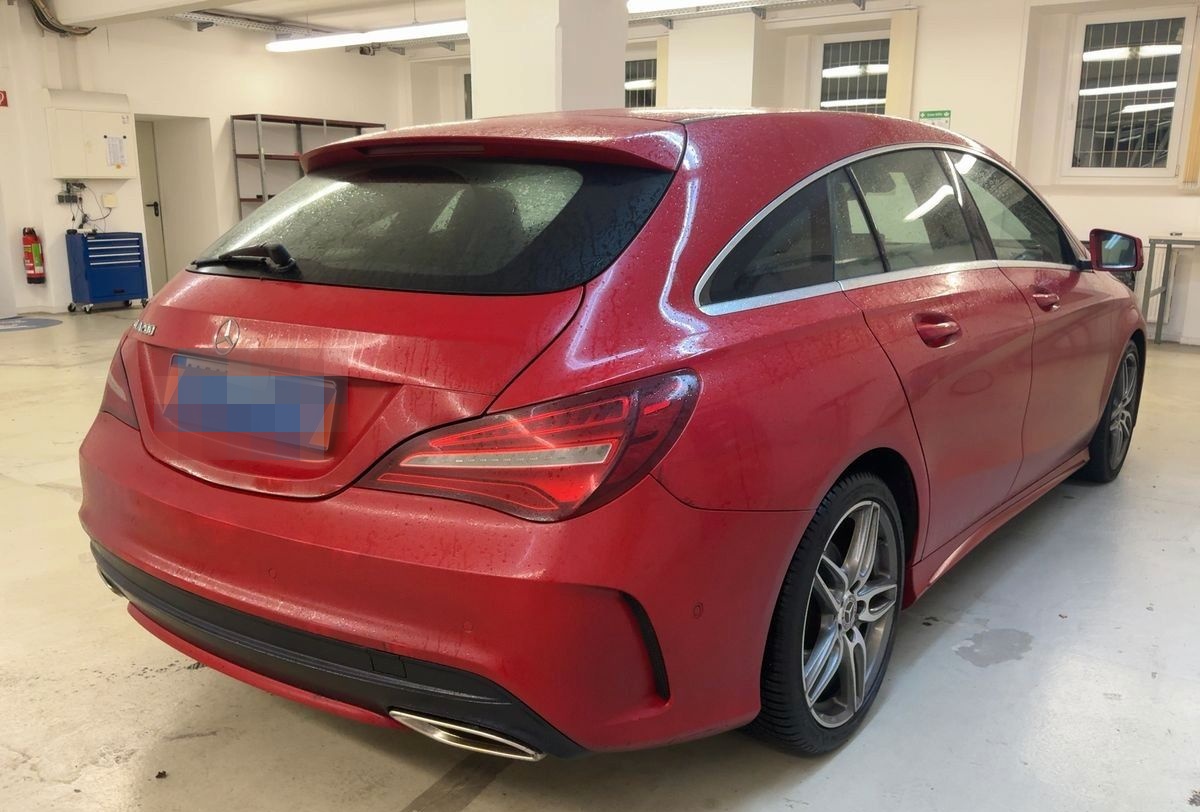 Mercedes-Benz CLA 200 Shooting Brake +AMG-LINE+LED+NAVI+2.HND+ foto 4