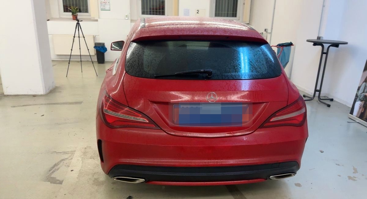 Mercedes-Benz CLA 200 Shooting Brake +AMG-LINE+LED+NAVI+2.HND+ foto 5