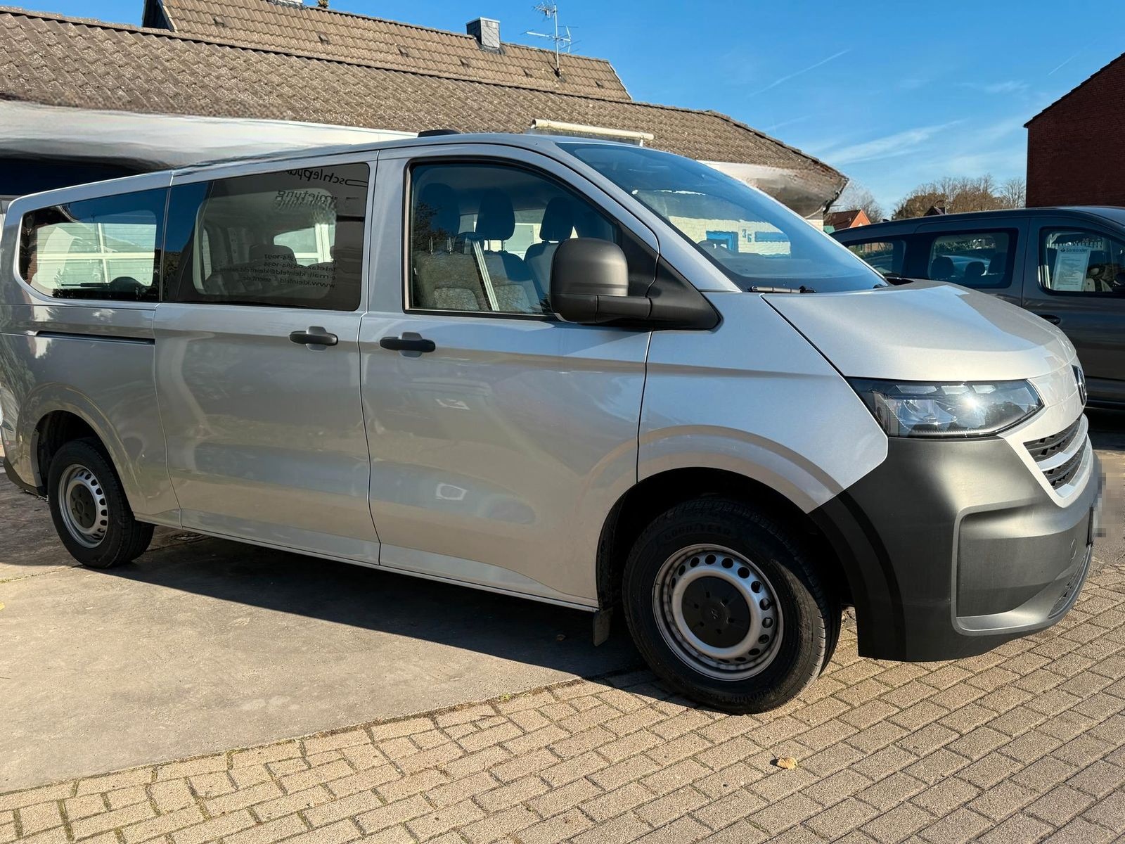 Volkswagen T7 Kombi 2.0 TDI 150 L2 LED DigC Keyl PDC TEM... foto 4