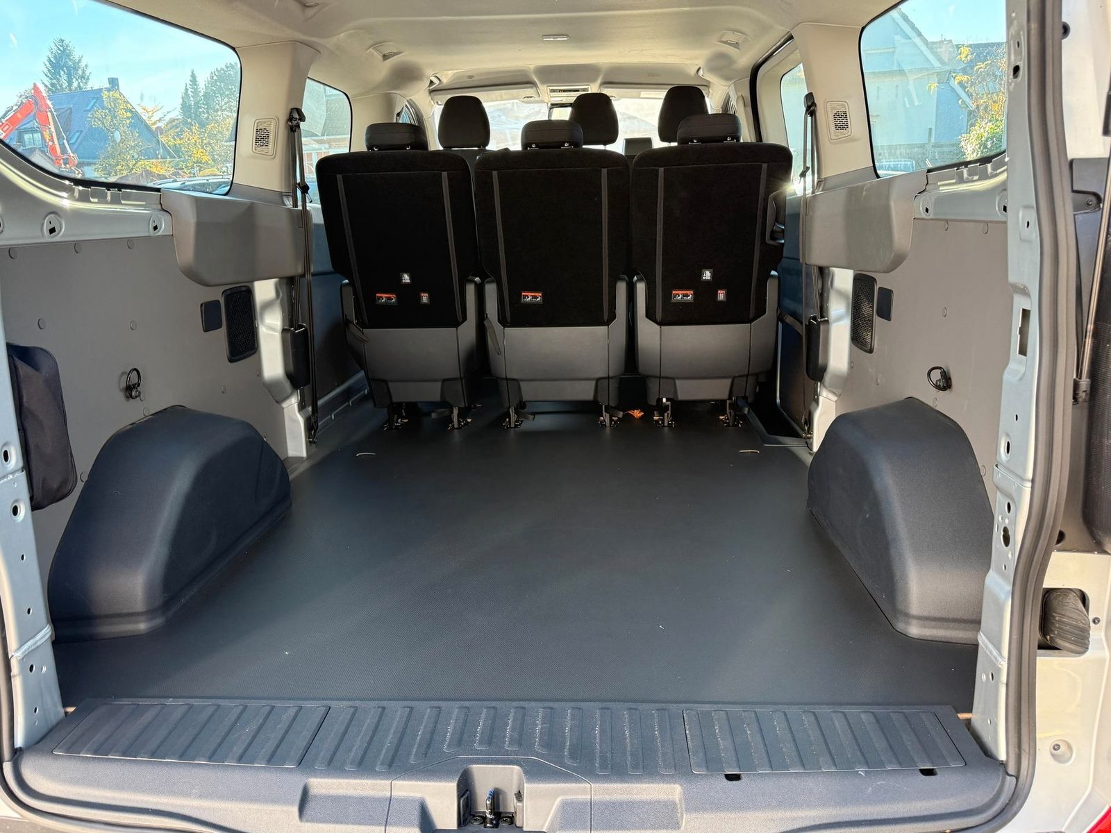 Volkswagen T7 Kombi 2.0 TDI 150 L2 LED DigC Keyl PDC TEM... foto 10