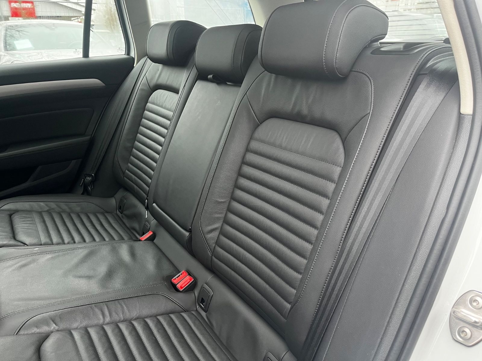 Volkswagen Passat Variant Comfortline *Pano/Navi/Kamera* foto 12