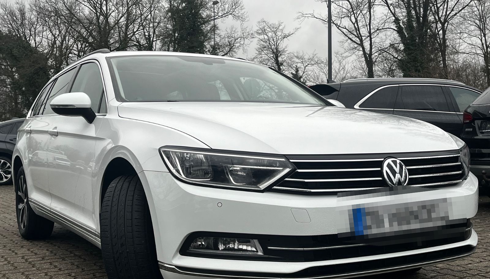 Volkswagen Passat Variant Comfortline *Pano/Navi/Kamera* foto 3