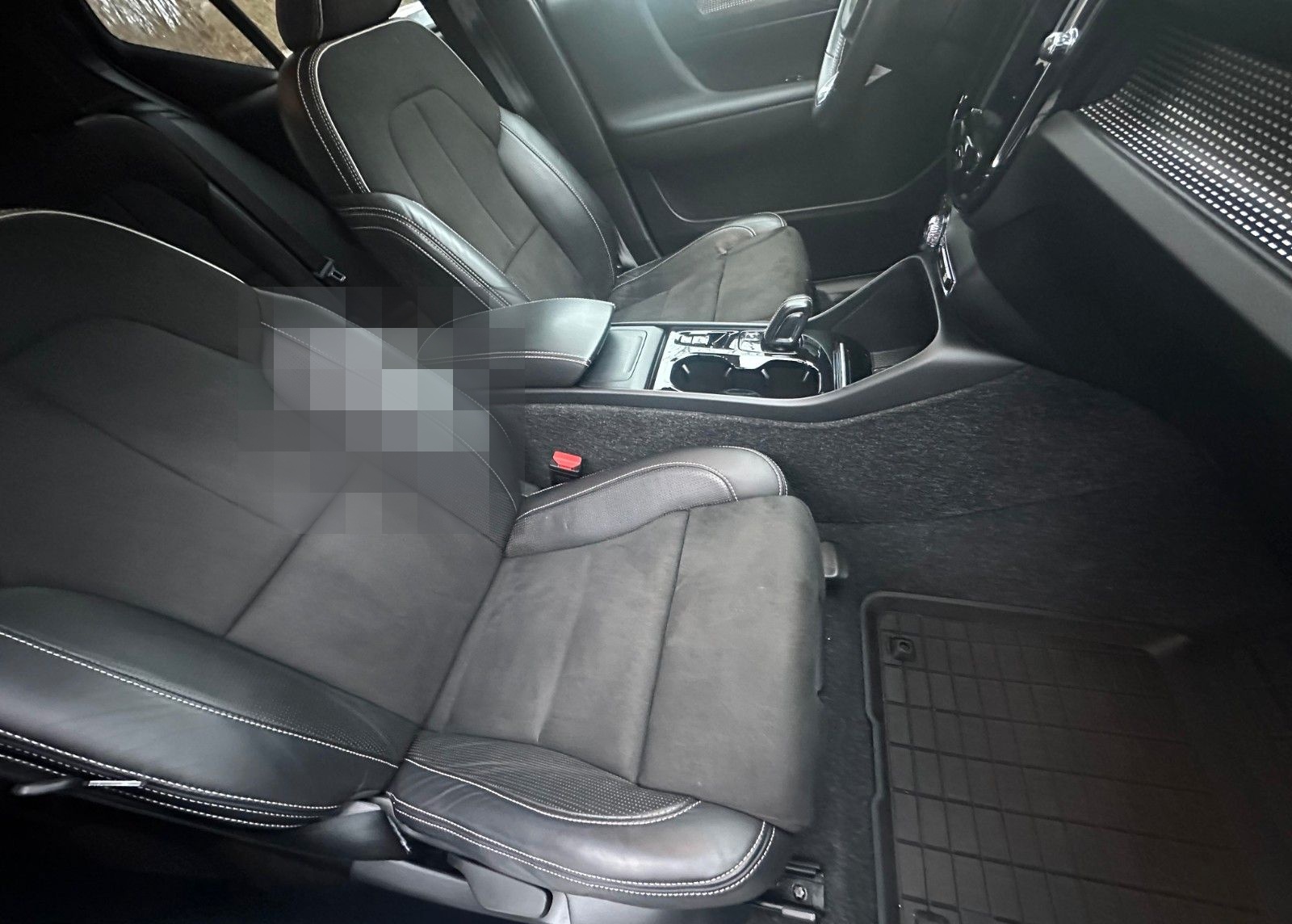 Volvo XC40 R Design AWDI AUTOM. I LEDER I NAVI I AHK foto 13