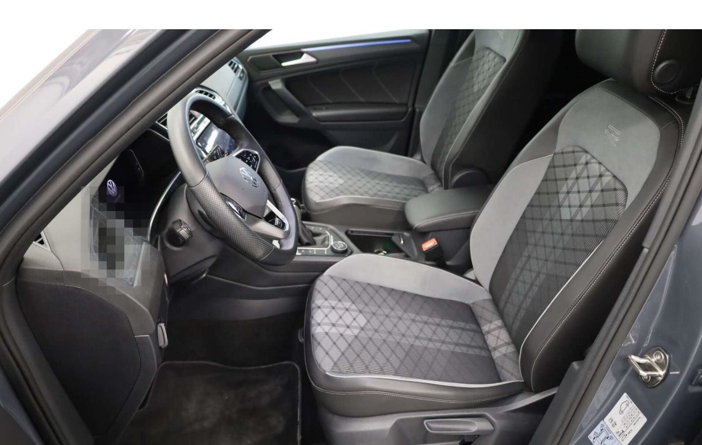 Volkswagen Tiguan 2.0 TDI 4Motion R-Line Black Style foto 6