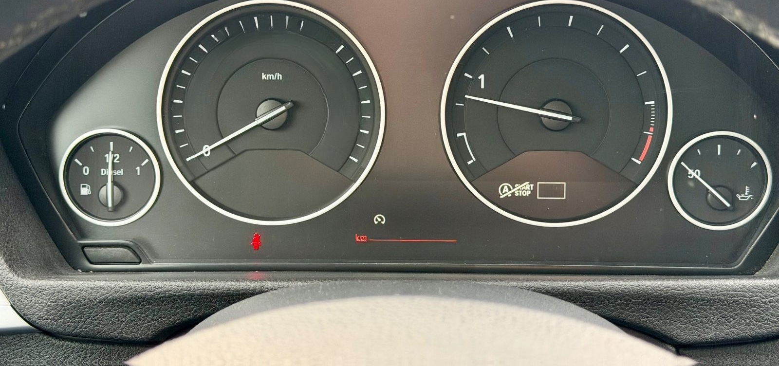 BMW 330d GT xDrive Pano Navi Rentner  foto 11