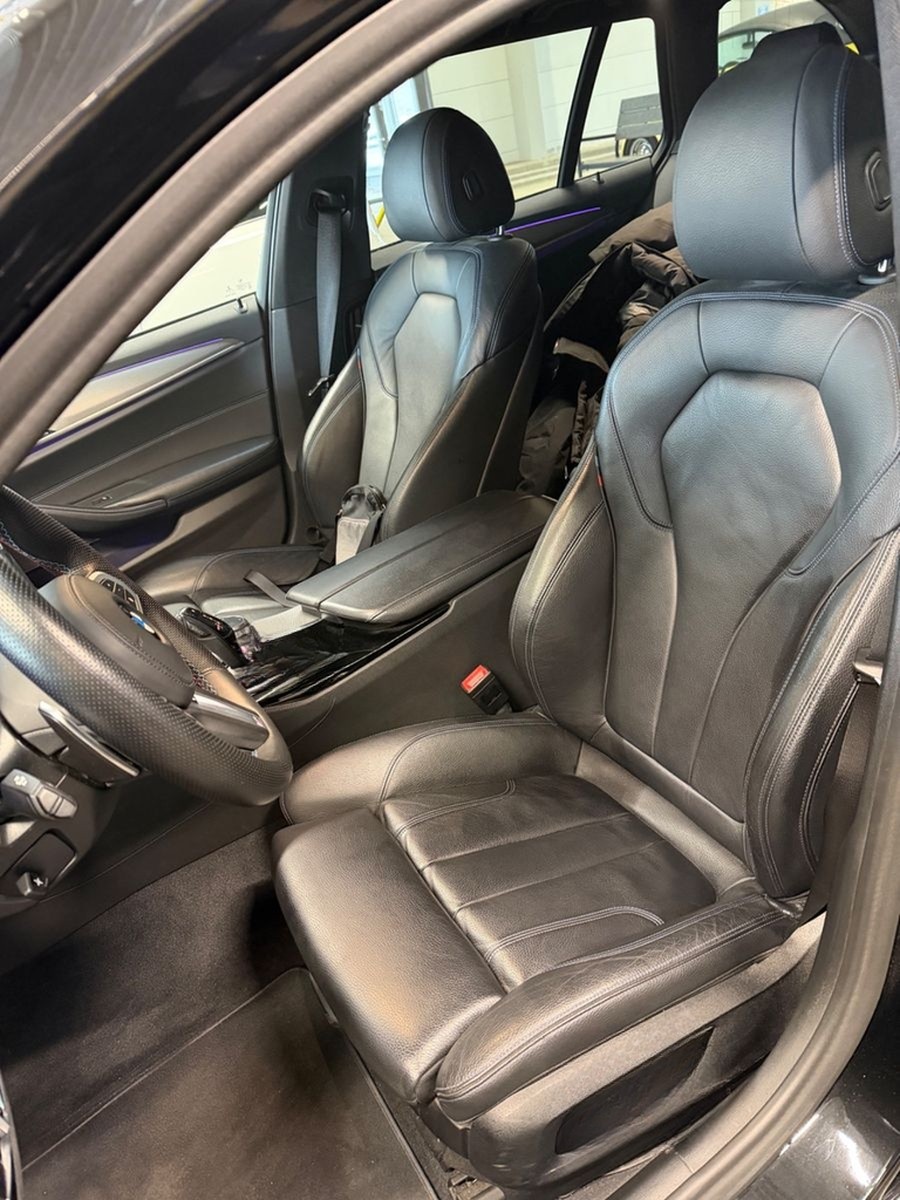 BMW 540i xDrive M-Paket Touring, H&K, Panorama foto 14
