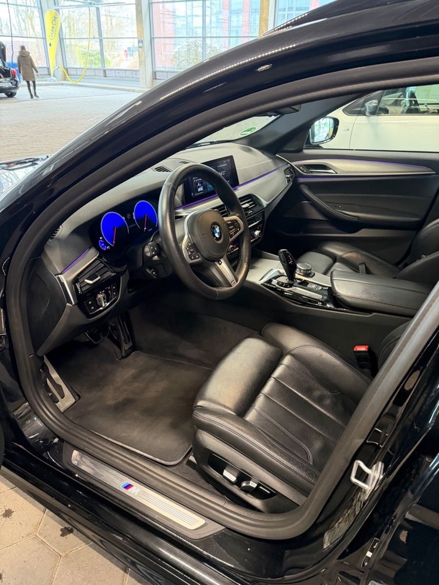 BMW 540i xDrive M-Paket Touring, H&K, Panorama foto 10