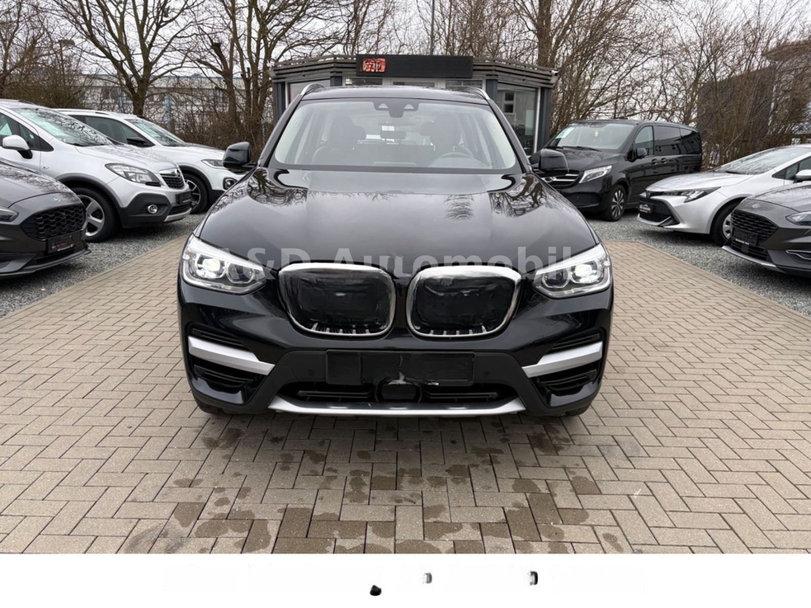 BMW X3 xDrive 30i xLine LED NAVI PDC SHZ TÜV 1HAND foto 2