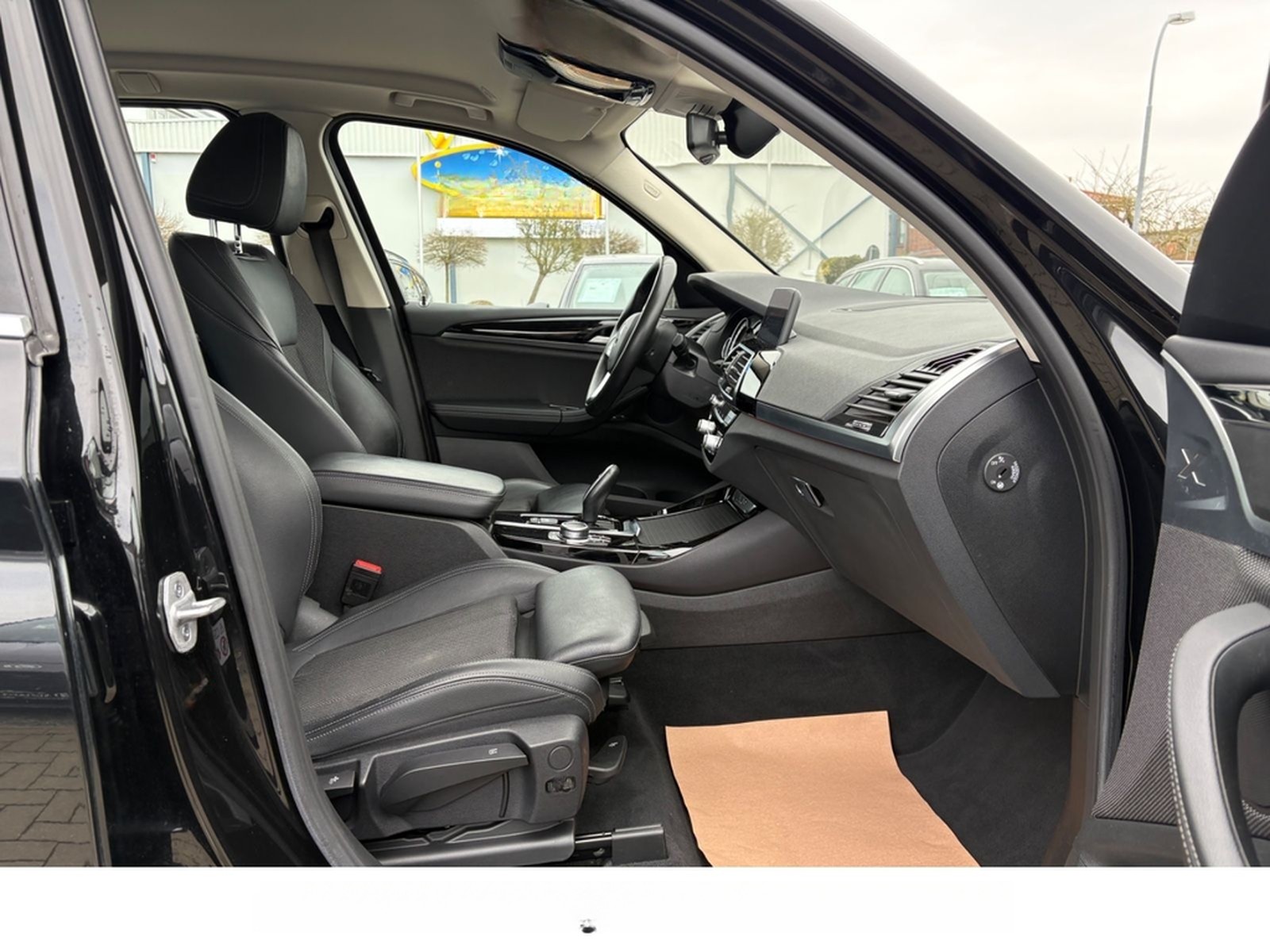 BMW X3 xDrive 30i xLine LED NAVI PDC SHZ TÜV 1HAND foto 12