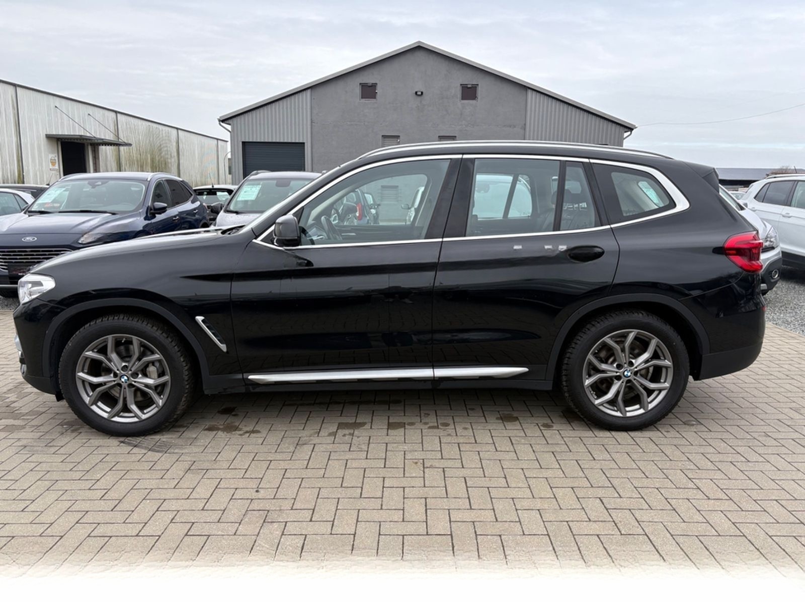 BMW X3 xDrive 30i xLine LED NAVI PDC SHZ TÜV 1HAND foto 8
