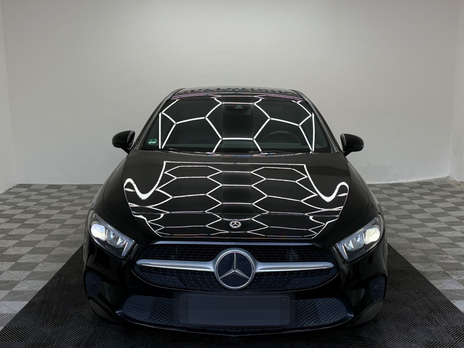 Mercedes-Benz A 180d Limousine Progressive*LED*SHZ*PDC*Navi* foto 2