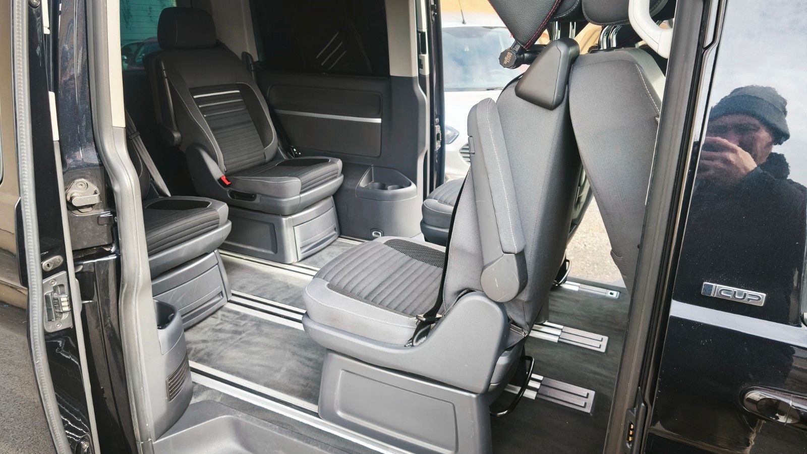 Volkswagen T5 Transporter Bus Multivan Cup Motor 110000km foto 12