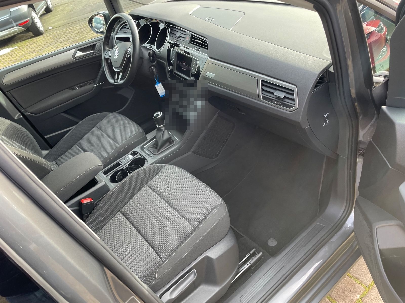 Volkswagen Touran 1,6TDI Navi,RCDMP3,SHZ,ACA,7Sitze,Euro6, foto 11