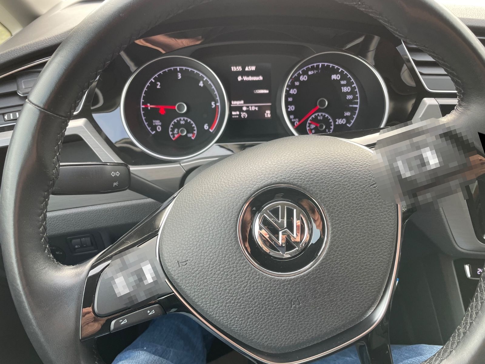 Volkswagen Touran 1,6TDI Navi,RCDMP3,SHZ,ACA,7Sitze,Euro6, foto 9