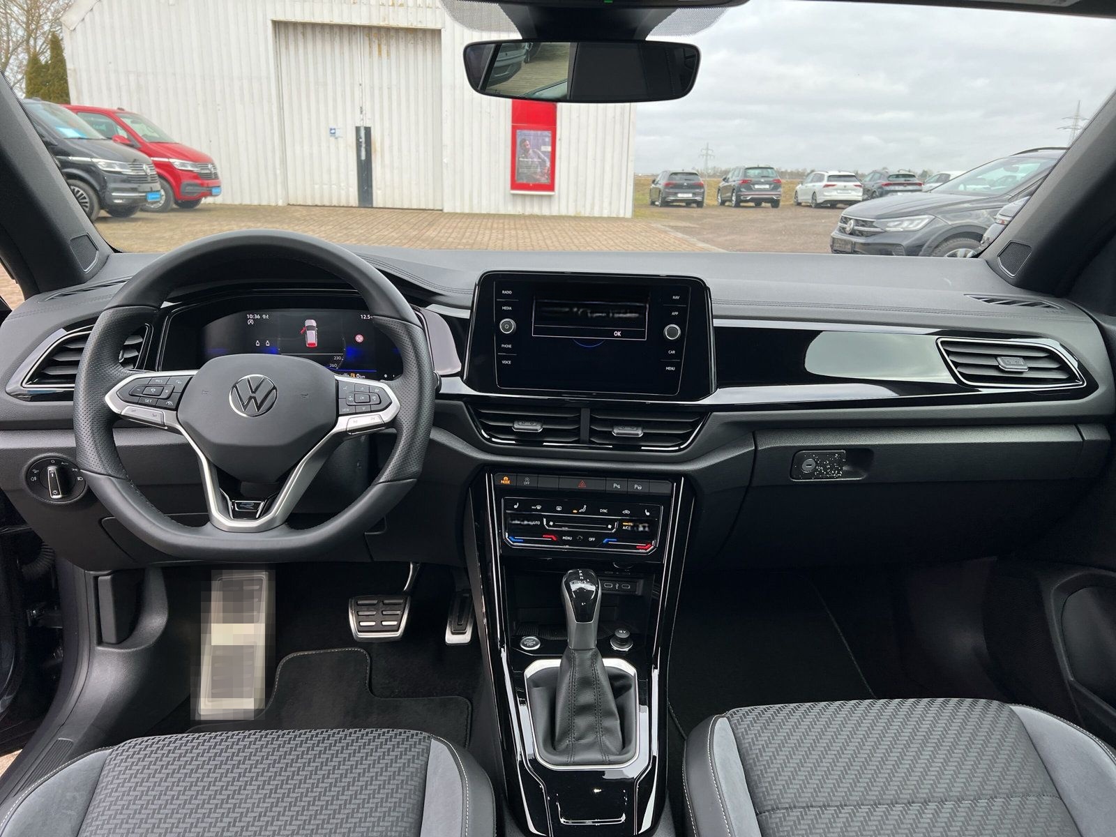 Volkswagen T-Roc Cabriolet 1.5 TSI DSG R-Line MATRIX NAVI M foto 18